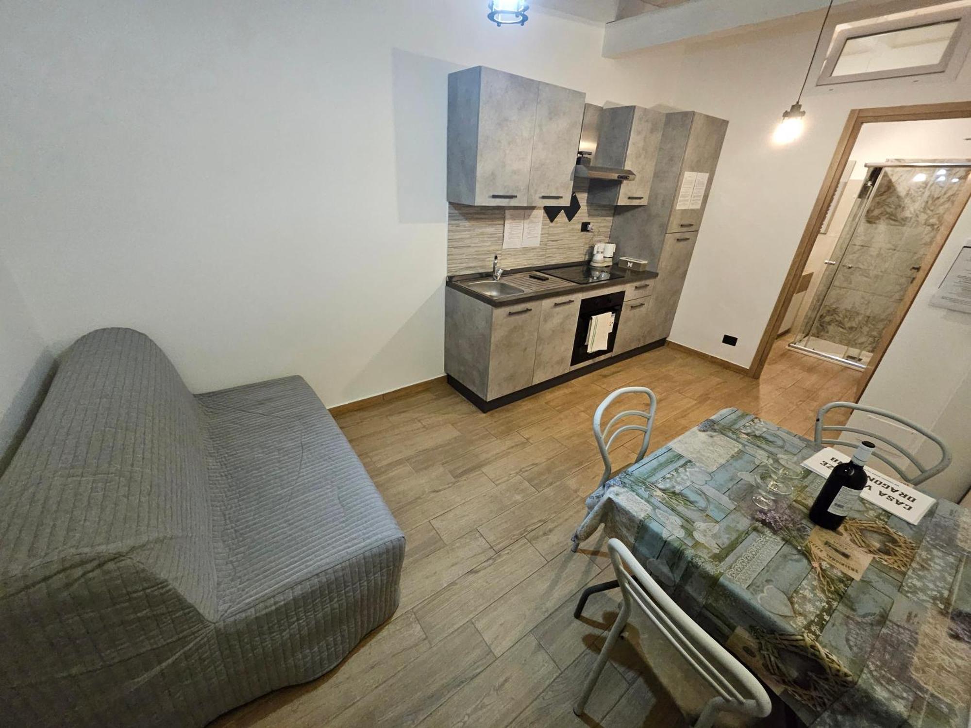 Casa Vacanze Dragona 15 Min Fco 10 Min Ostia Acilia Eksteriør bilde